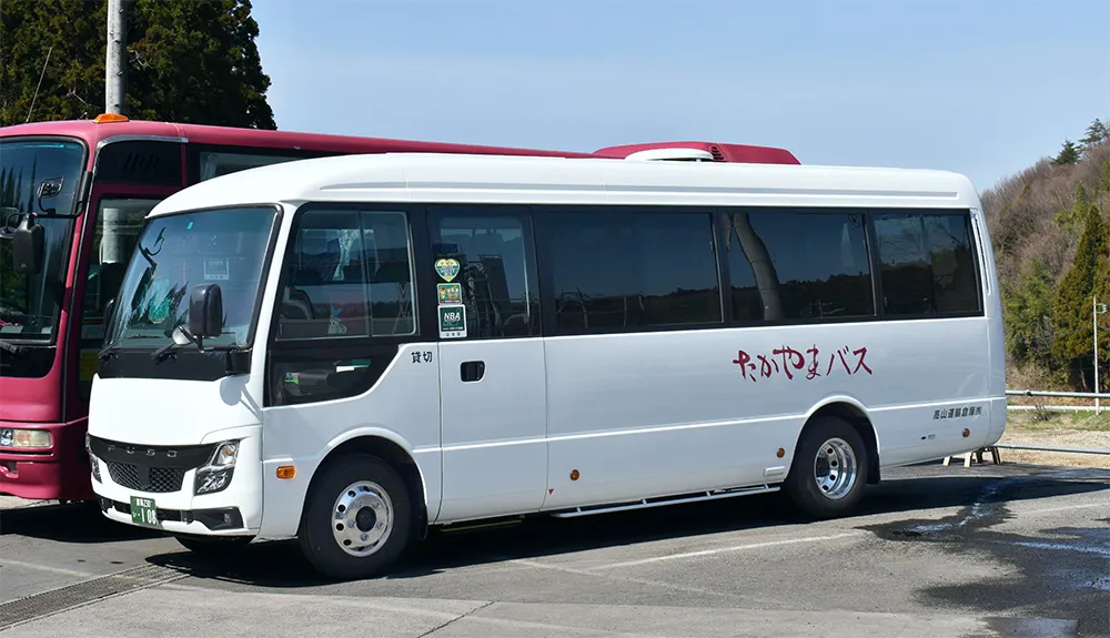 小型バス外観
